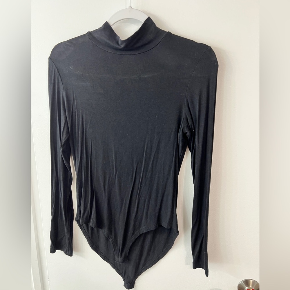Black Long Sleeve Turtleneck Top